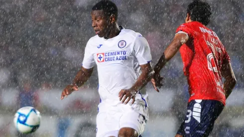 ¿Por qué aún no presentan a Bryan Angulo en Xolos de Tijuana?