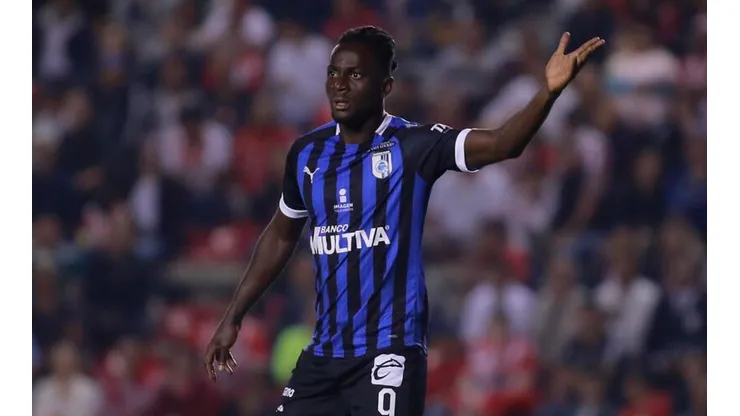 Las negociaciones de Cruz Azul y Ake Loba se cayeron.