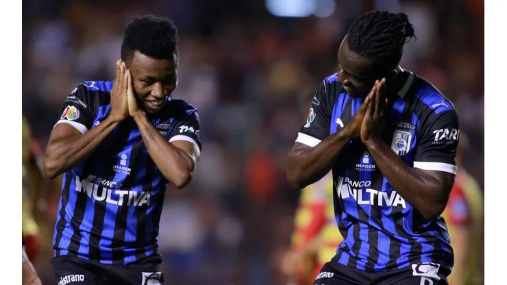 Aké Loba anticipa su fichaje por Cruz Azul con una historia de Instagram
