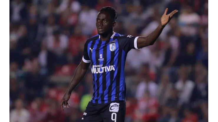 Hoy cierra el libro de pases de Liga MX y Cruz Azul tiene a Aké Loba cerrado