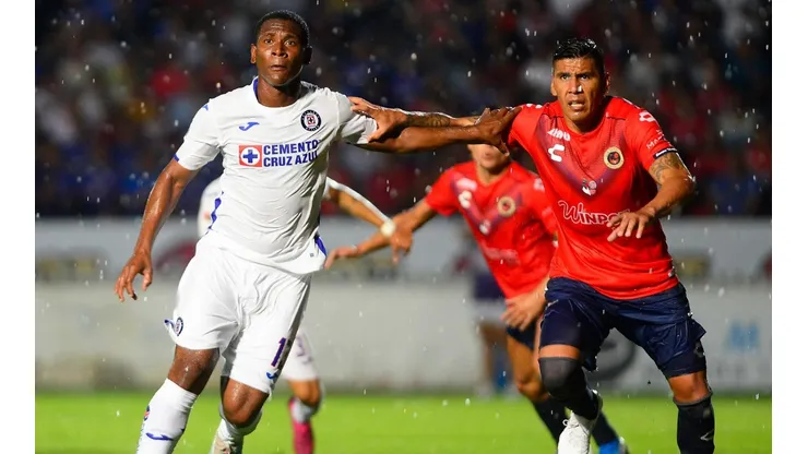 El fichaje de Angulo en Xolos podría facilitar lo de Luis Romo a Cruz Azul
