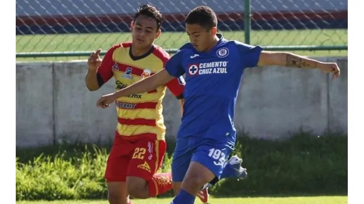 Todavía falta para ver a Ángel Orelien en el primer equipo