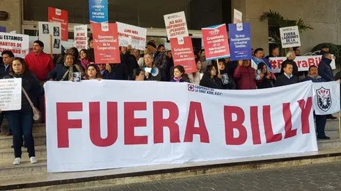 Cooperativistas se manifiestan contra la 'Ley Billy' en Cruz Azul