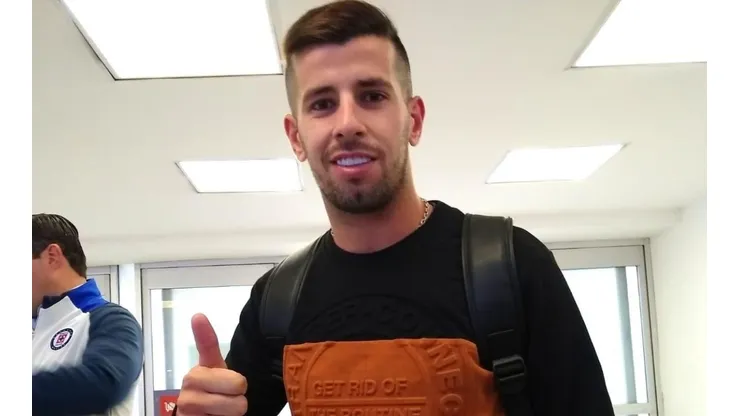 Ceppelini en su llegada a Cruz Azul: "Tengo mucha felicidad de estar aquí"