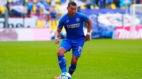 Juan Escobar saldría de Cruz Azul solo si es a Europa