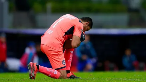 De nuevo: Jesús Corona estaría en pláticas con Chivas para dejar Cruz Azul a mediados de 2020