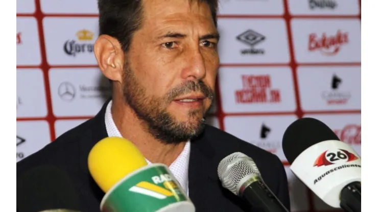 A solo detalles: Carlos López de Silanes será el director deportivo de Cruz Azul