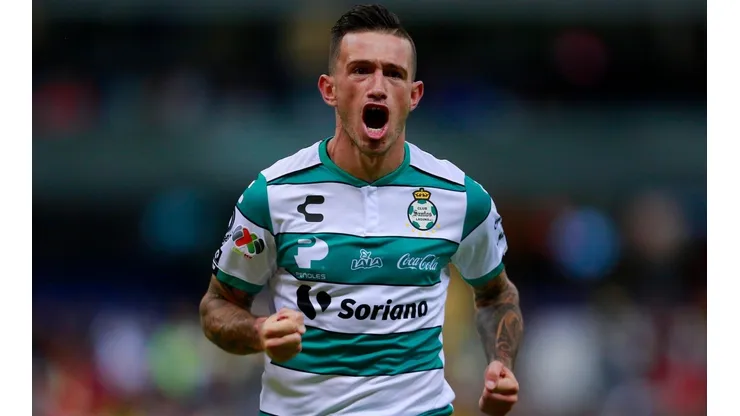 Cruz Azul preguntó por Brian Lozano