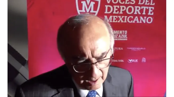 Alfredo Álvarez confirmó que mañana se analizarán al director deportivo.
