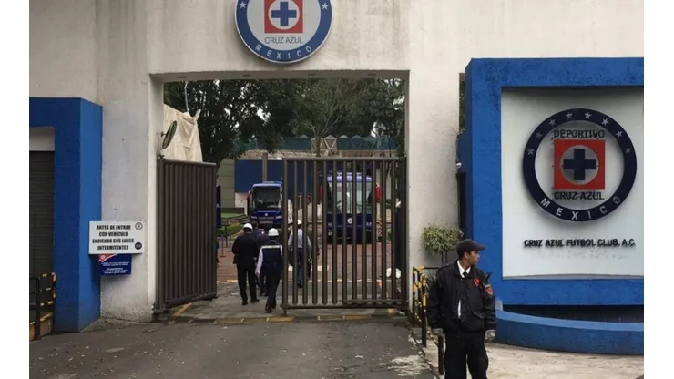 ¿Cómo va la reunión de la directiva de Cruz Azul para definir el 2020?