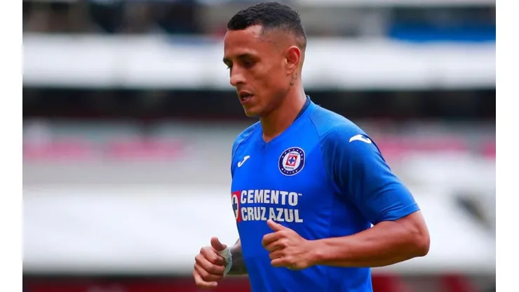 Yotún regresa tras no tener minutos con Perú.