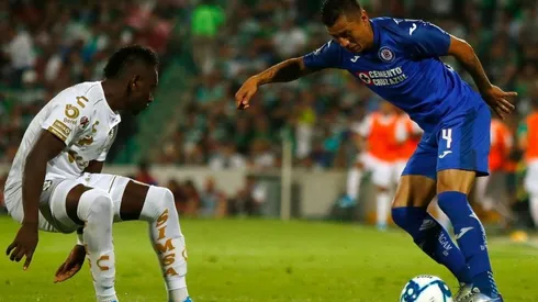 Cruz Azul solo pudo ganar un encuentro de visitante.