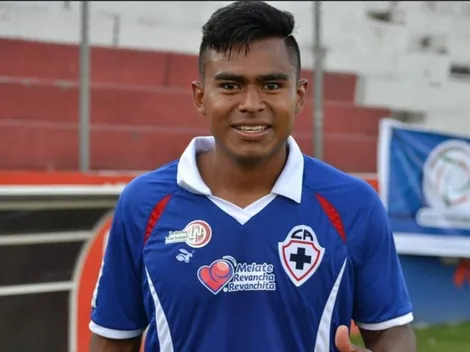 ¡Enorme! Jaiber Jiménez entra de cambio y hace su debut por Cruz Azul