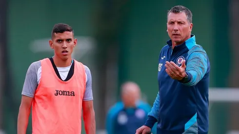 "No les cae bien Siboldi…": SanCadilla revela problemas internos en el plantel de Cruz Azul