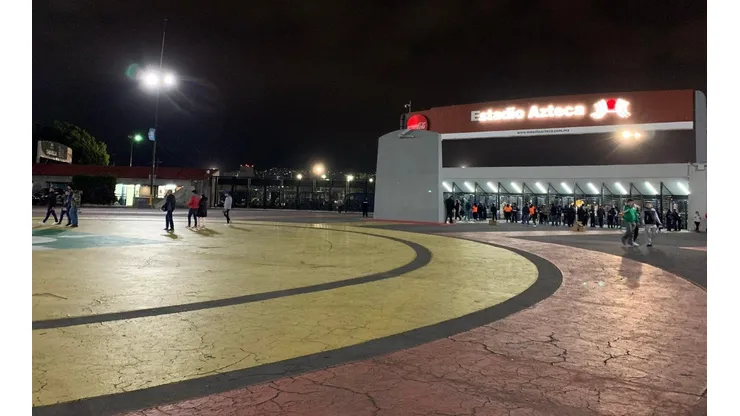 La afición de Cruz Azul abandonó al equipo en el juego vs León
