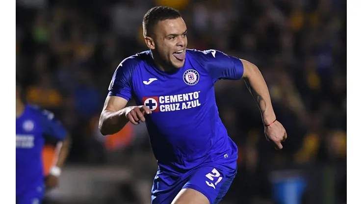 Jonathan Rodríguez se ha cargado el equipo al hombro