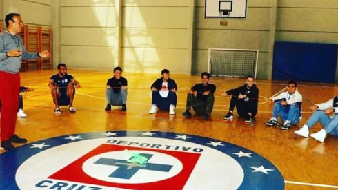 Uno menos: Víctor Garcés corrió al coach Bernardo Angulo de Cruz Azul