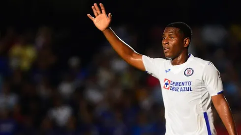 El preocupante presente de Bryan Angulo con Cruz Azul.