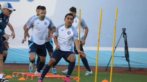 Rafael Baca se lesiona en la práctica y sería baja en Tigres vs Cruz Azul