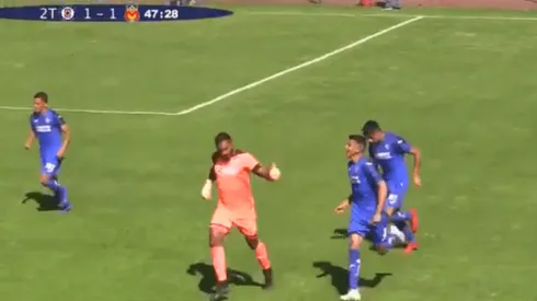 El gol del guardameta de Cruz Azul que le da la vuelta al mundo