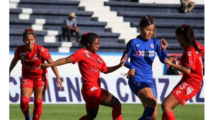 Jugadora de Cruz Azul destaca en el once ideal de la Liga MX Femenil.