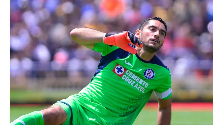 Jesús Corona con un desafortunado error marcó el partido