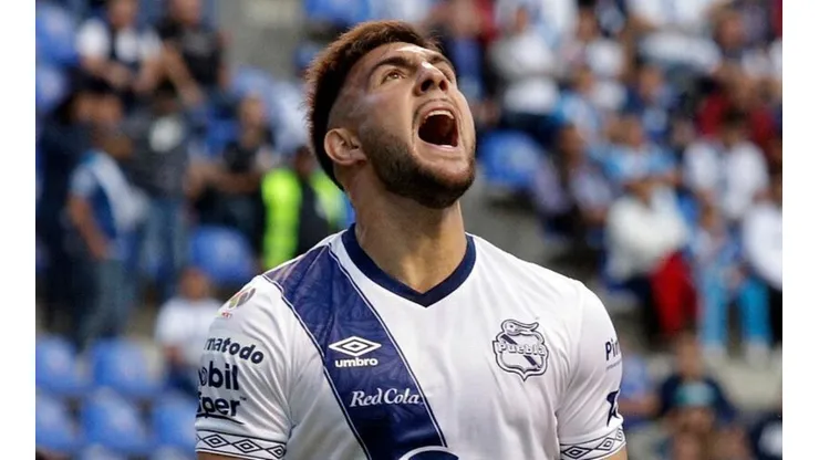 Lucas Cavallini se molestó por el interés de Cruz Azul.