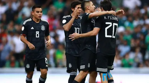 México derrota a Panamá con presencia goleada de Alvarado.