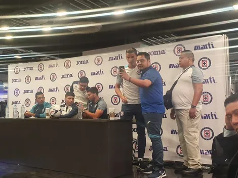 Aficionados de Cruz Azul compartieron con los jugadores del equipo