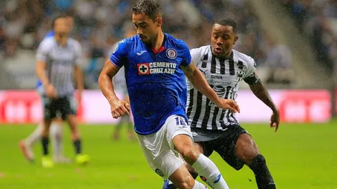 Cruz Azul enfrentando a Monterrey en el Clausura 2019.