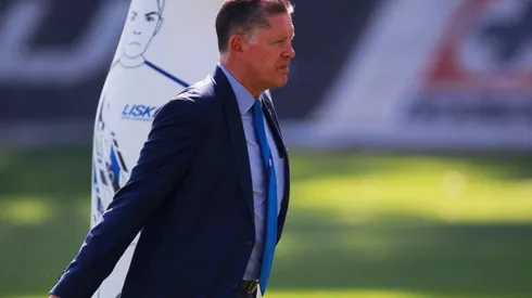 Todavía no está cerrado el vínculo con Peláez