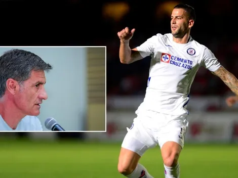 Técnico de Pumas llena de elogios a Édgar Méndez