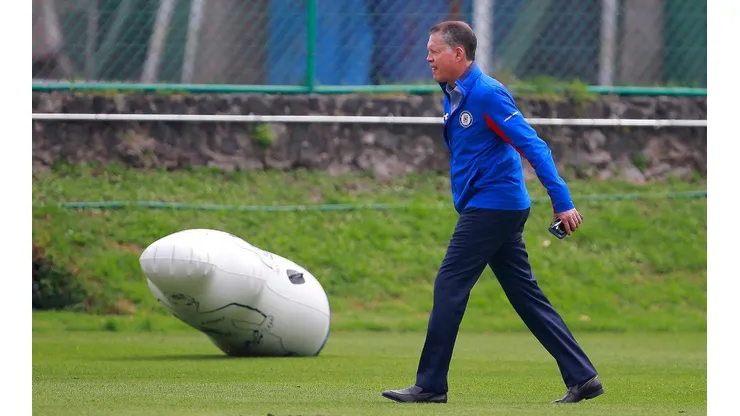 Triste: Directiva de Cruz Azul nunca llamó a Ricardo Peláez