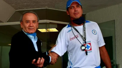 Siboldi cuando dirigió a Cruz Azul en 2009.