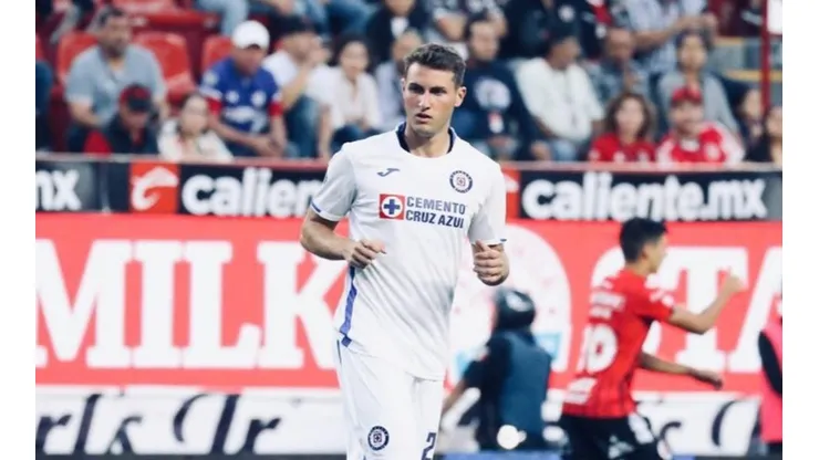 Liga MX destaca el debut del joven Santiago Giménez en Cruz Azul