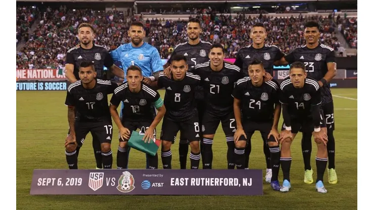 Formación titular de México.