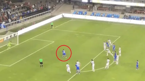 De penal, Elías Hernández abrió el marcador frente al Atlas