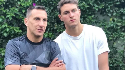Christian Giménez y Santiago Giménez.