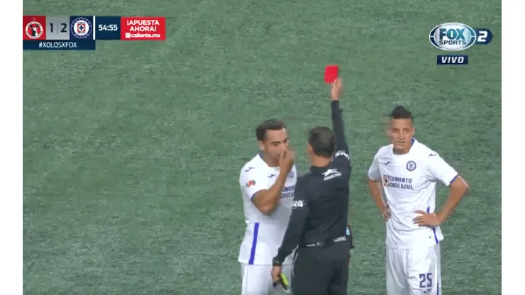 VIDEO: Adrián Aldrete recibe tarjeta roja tras estúpida falta