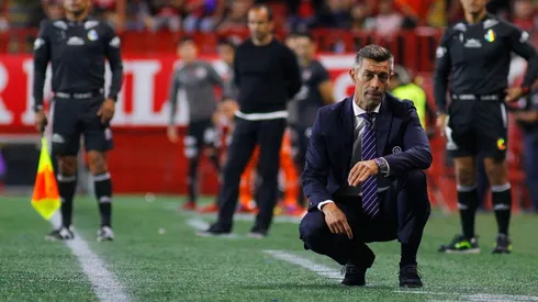 Redes sociales hierven y exigen la salida de Pedro Caixinha de Cruz Azul