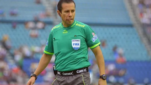 El polémico y veterano juez dirigirá a La Máquina en Tijuana