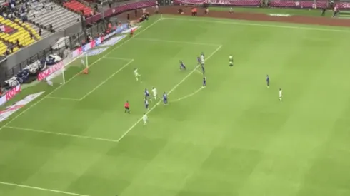 VIDEO: ¡TREMENDO! Chuy Corona detiene un penal a favor de Puebla