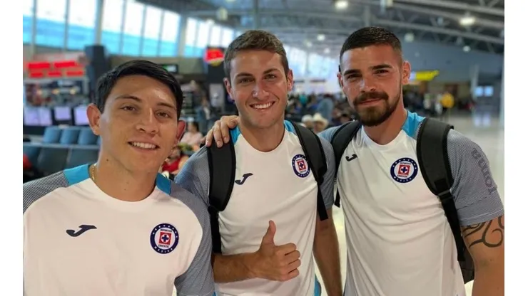 Fotos: Cruz Azul ya está en Los Angeles para enfrentar al Galaxy