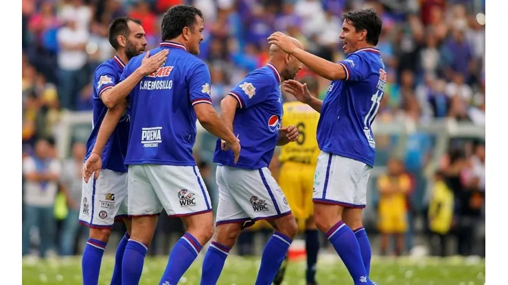 Grandes figuras del club volverán a jugar al Estadio Azul