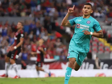 VIDEO: Gol de Orbelín Pineda que le da la ventaja a Cruz Azul sobre Atlas