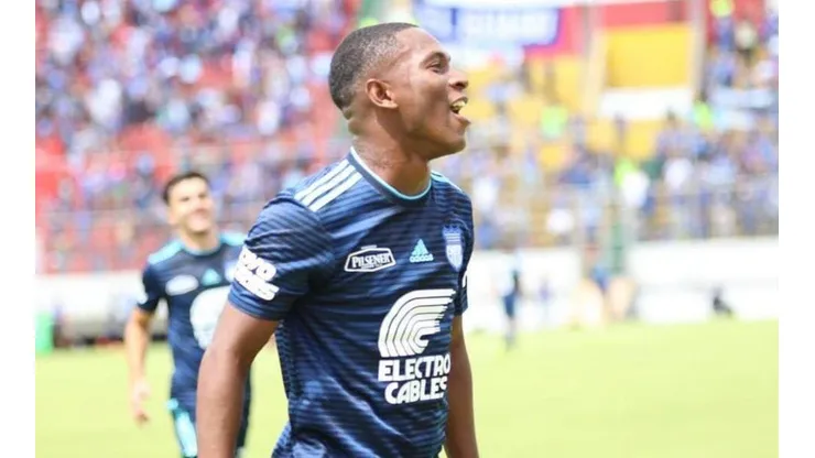 Cambio de planes: Brayan Angulo llegará mañana a Cruz Azul