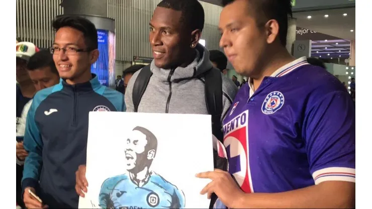 "Llegar a Cruz Azul es un sueño hecho realidad": Bryan Angulo