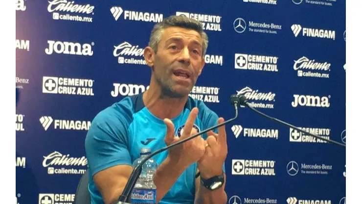 "Ya hemos lidiado con eso de 'cruzazulear' en el pasado": Pedro Caixinha