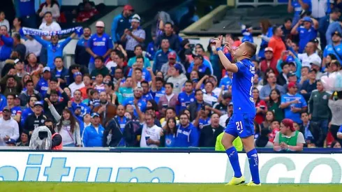 Jonathan Rodríguez en el partido ante Toluca.