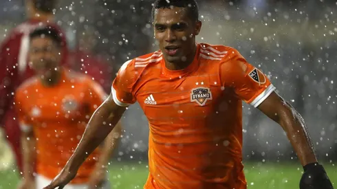 Manotas entrena en Houston Dynamo y su DT asegura que no viene